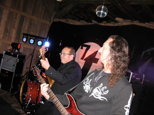 7tcover_5.9.2015_Sagi - 12.jpg