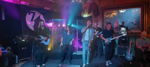 7tc_Dukes_29825 - 18 von 24.jpg