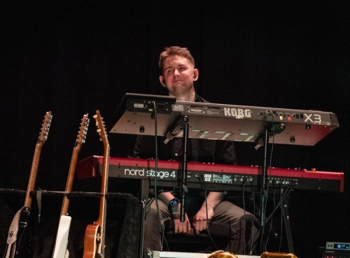 WhatsApp Image 2025-12-10 at 212109.jpg